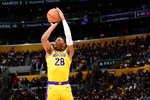 开云-没状态！八村塁复出第二战24分钟4中2拿到5分3板 三分2中0