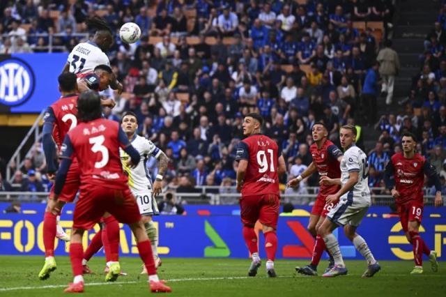 开云-【意甲】阿瑙+劳塔罗破门，国际米兰3比1卡利亚里